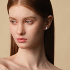 6 Prong Ear Studs 1CT (Model) - Eclat by Oui