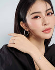 Hazel Hoop Earrings (Lifestyle) - Eclat by Oui