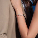 KNOT Alone® Double Pave Bangle WG (Model) - Eclat by Oui