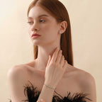 Mia Heart Halo Ear Studs (Model) - Eclat by Oui