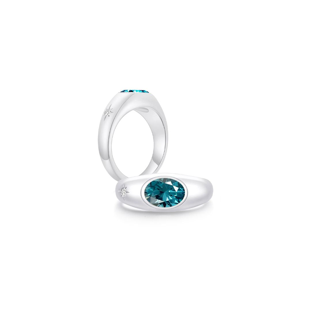 Twinlight Oval Signet Ring Both WG (Dec, Apr) - Eclat by Oui