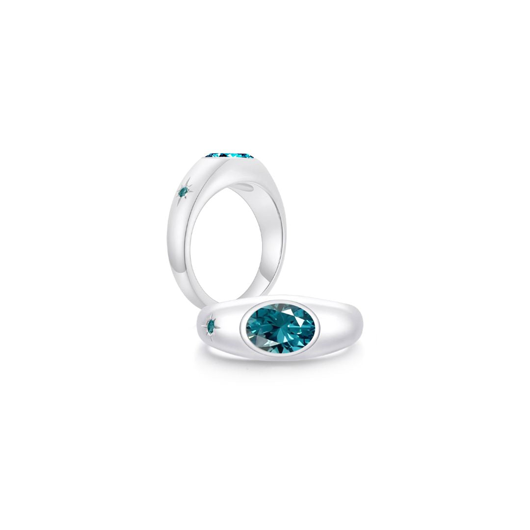 Twinlight Oval Signet Ring Both WG (Dec, Dec) - Eclat by Oui