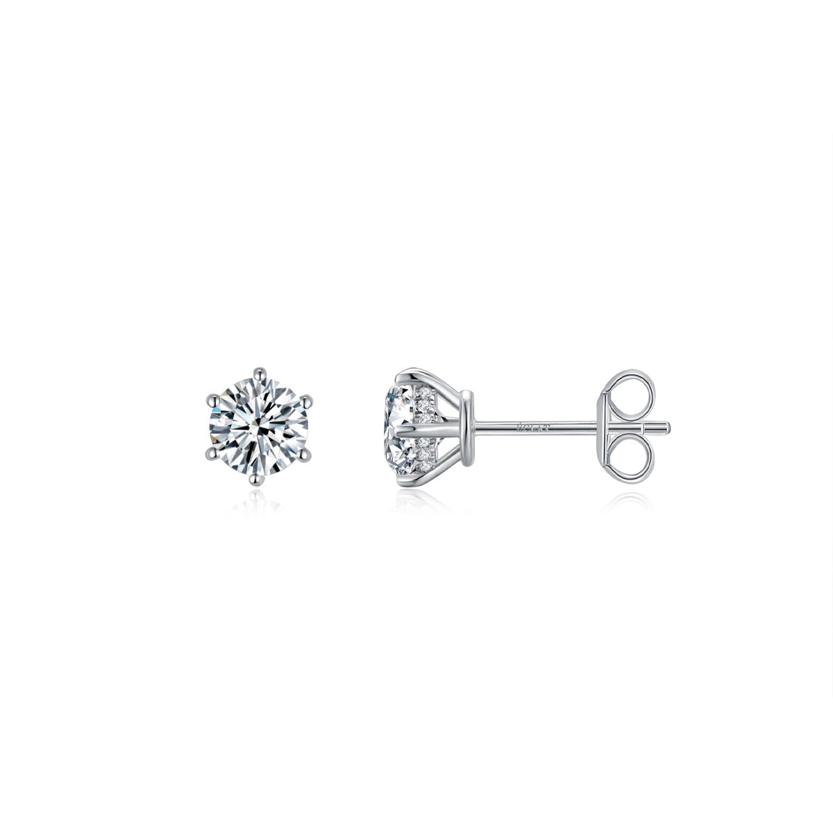 6 Prong Solitaire Ear Studs - Eclat by Oui