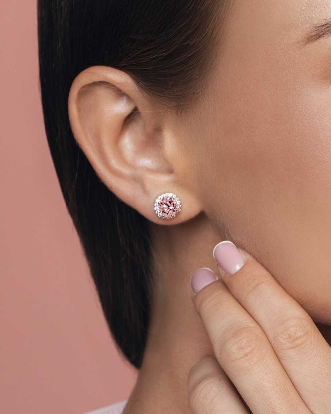 Annabelle in Pink Ear Studs (Model)  - Eclat by Oui