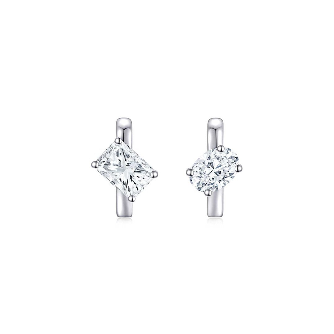 Asymmetrical Oval and Radiant Huggies WG - Éclat by Oui