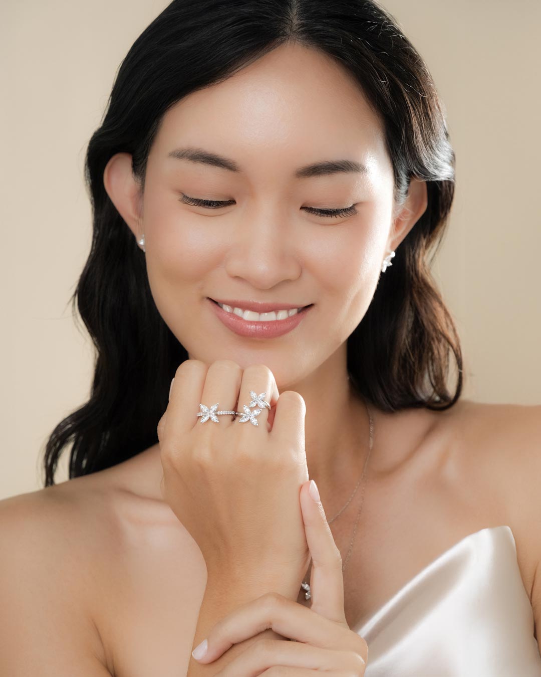 Cluster Marquise Ring & Double Cluster Marquise Ring (Model 1) - Éclat bu oui