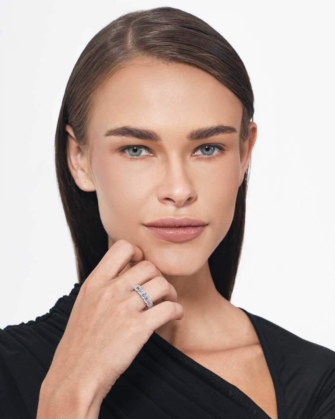 Emerald Half Eternity Ring (Model) - Eclat by Oui
