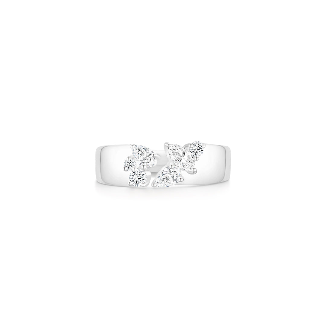 Encrusted Moissanite Ring WG (Front) - Éclat by Oui
