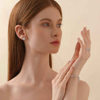 Mia Heart Halo Ear Studs (Model) - Eclat by Oui