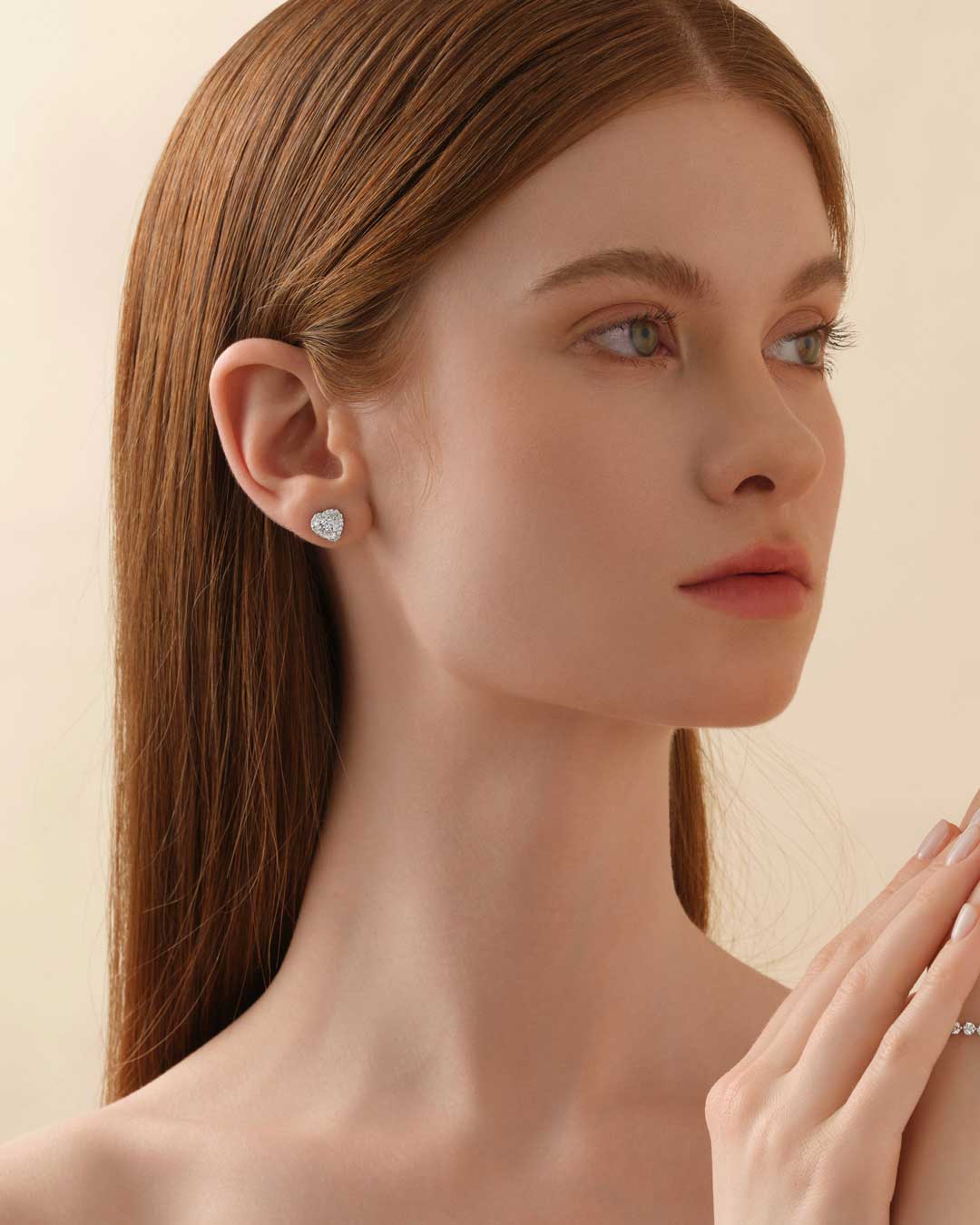Mia Heart Halo Ear Studs 1CT (Model) - Eclat by Oui