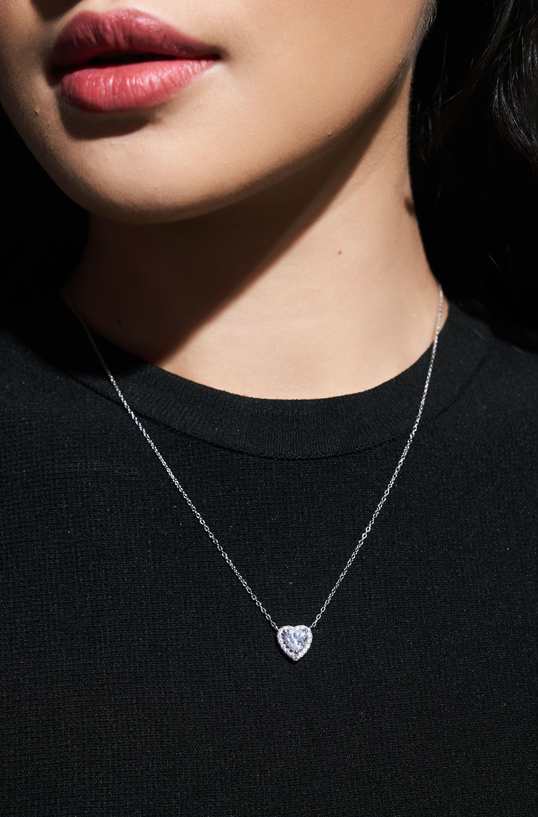 Mia Heart Halo Necklace 1CT (Model) - Eclat by Oui