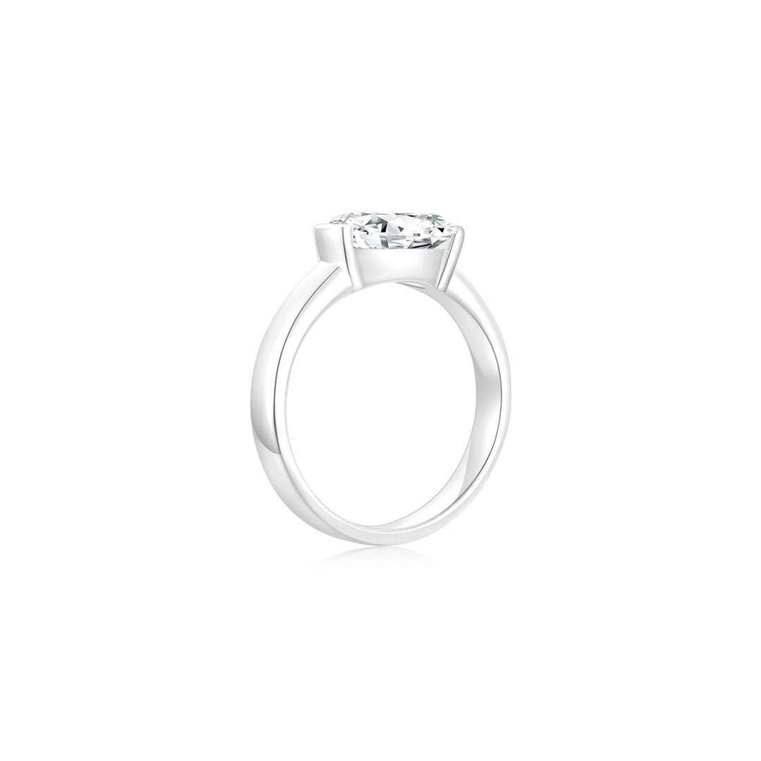 Millie Oval Ring (Side) WG - Éclat by Oui