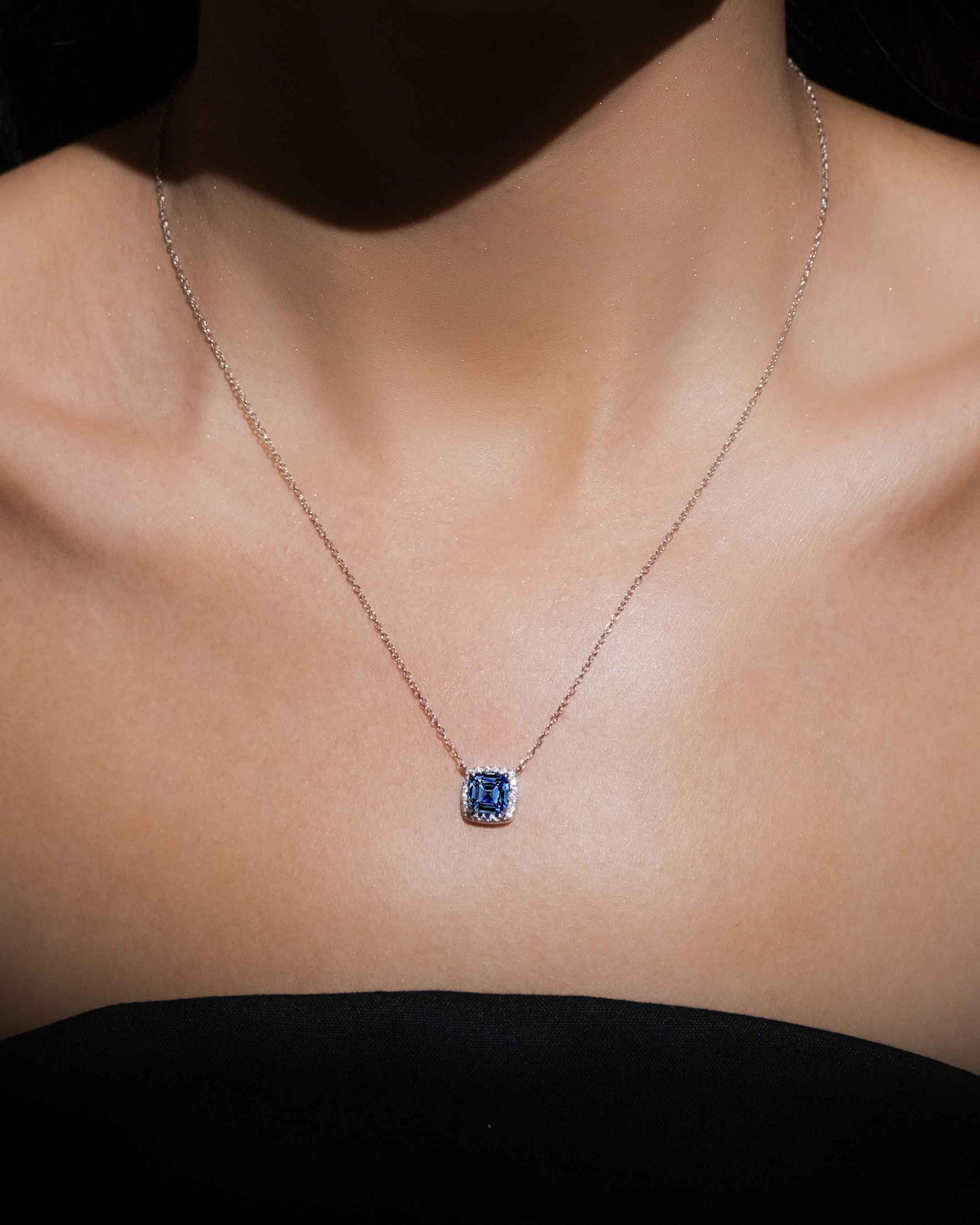 Moon Mist Cushion Halo Necklace 2CT (Model 1) - Eclat by Oui