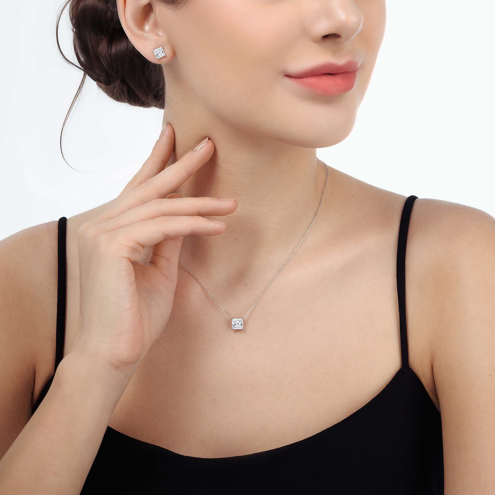 Tia Princess Solitaire Ear Studs 1CT (Model) - Eclat by Oui