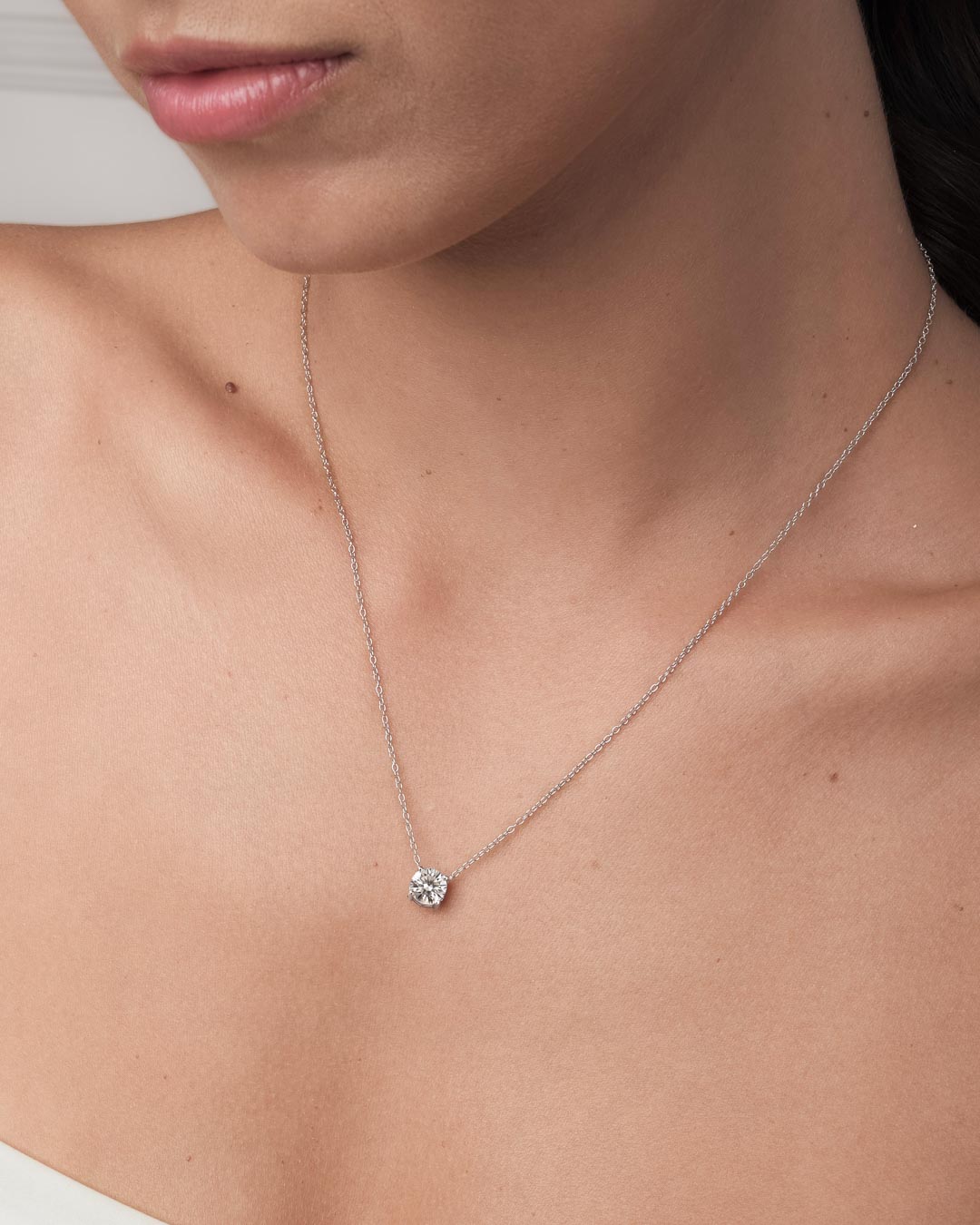 Round Solitaire Necklace (Model) - Éclat by Oui