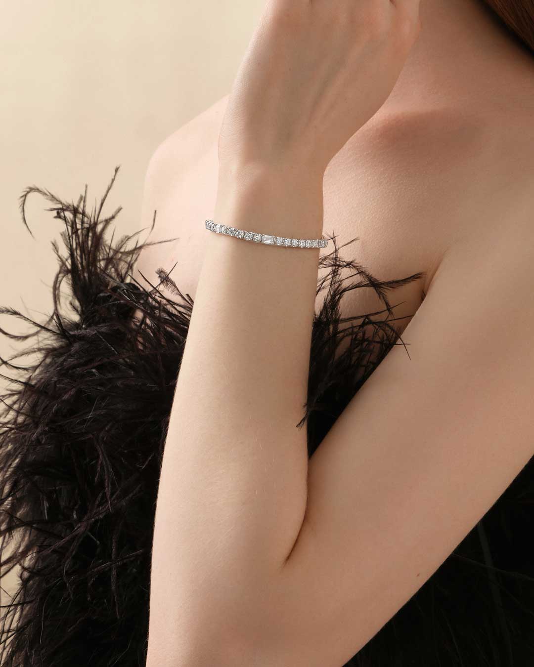 Round and Emerald Tennis Bracelet (Model) - Eclat by Oui
