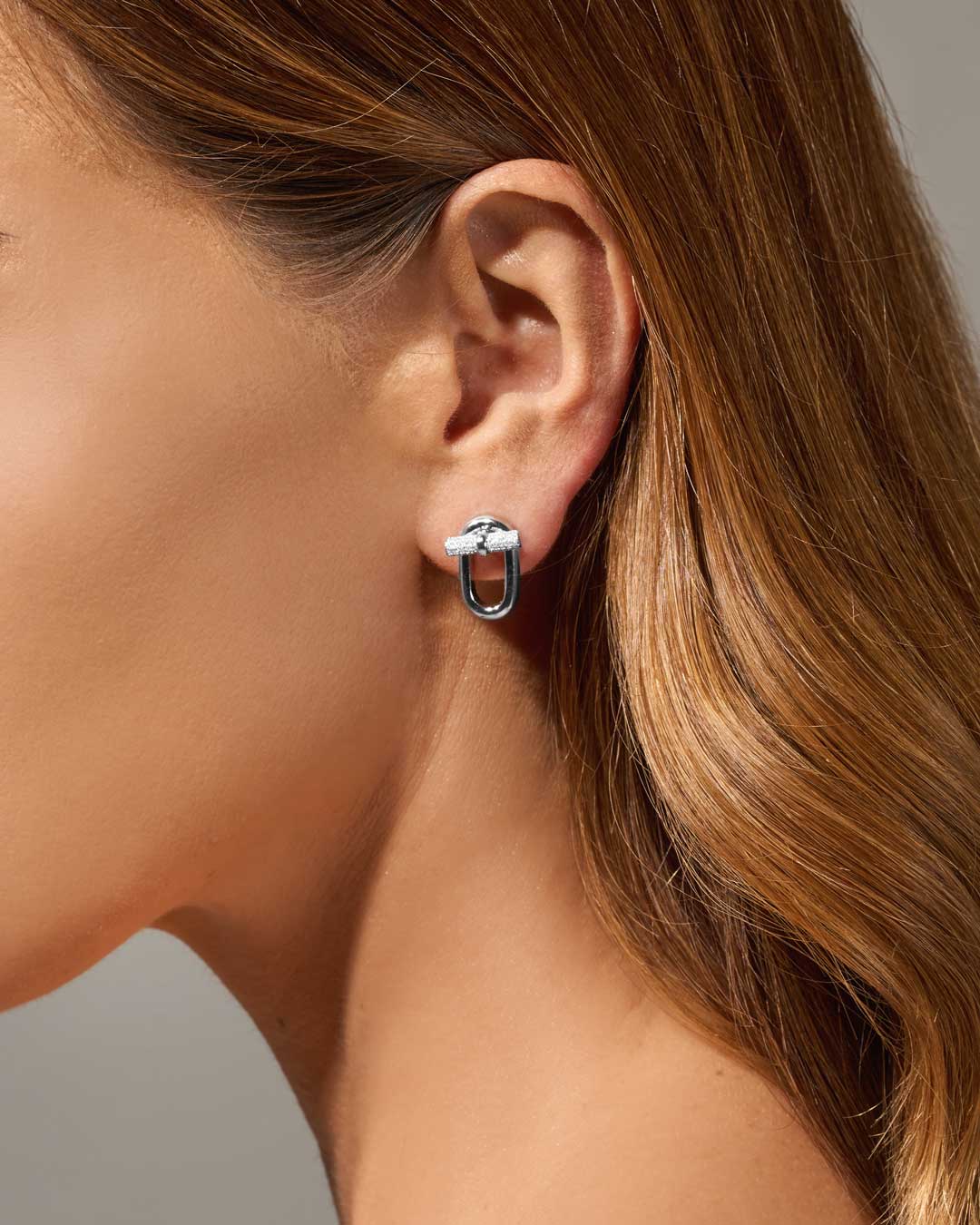 T-Bar Earrings WG (Model) - Eclat by Oui