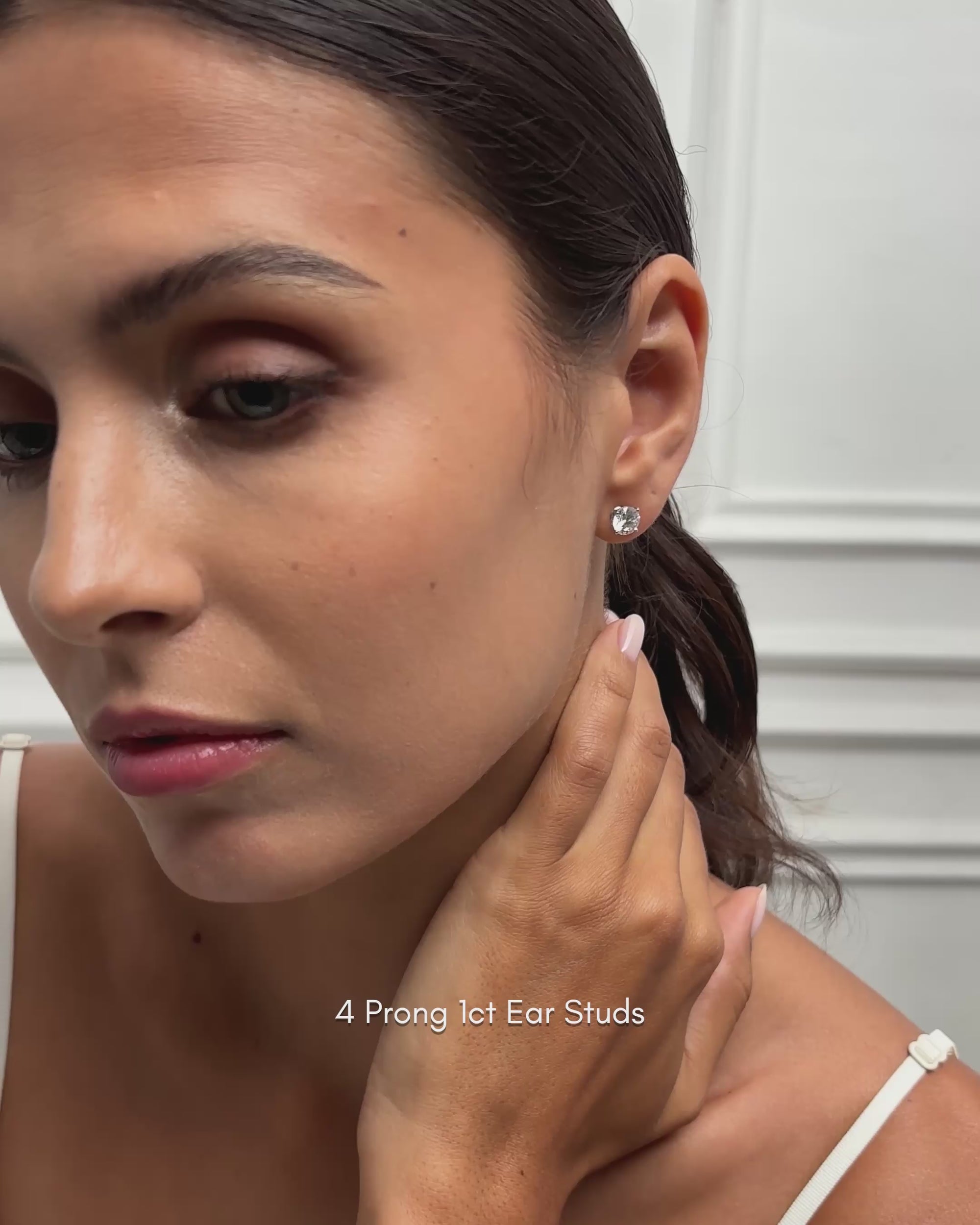 4 Prong Round Solitaire Ear Studs 1ct (Video) - Éclat by Oui