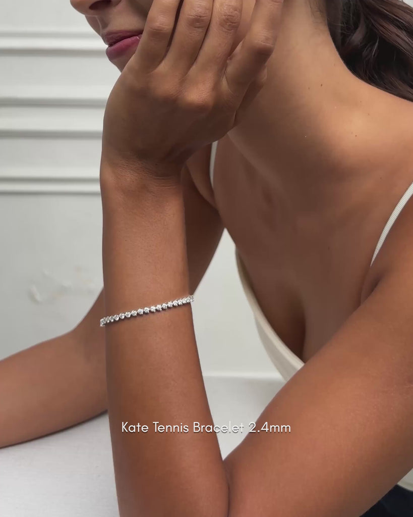 Kate Tennis Bracelet 2.4mm VS 3mm (Video) - Éclat by Oui