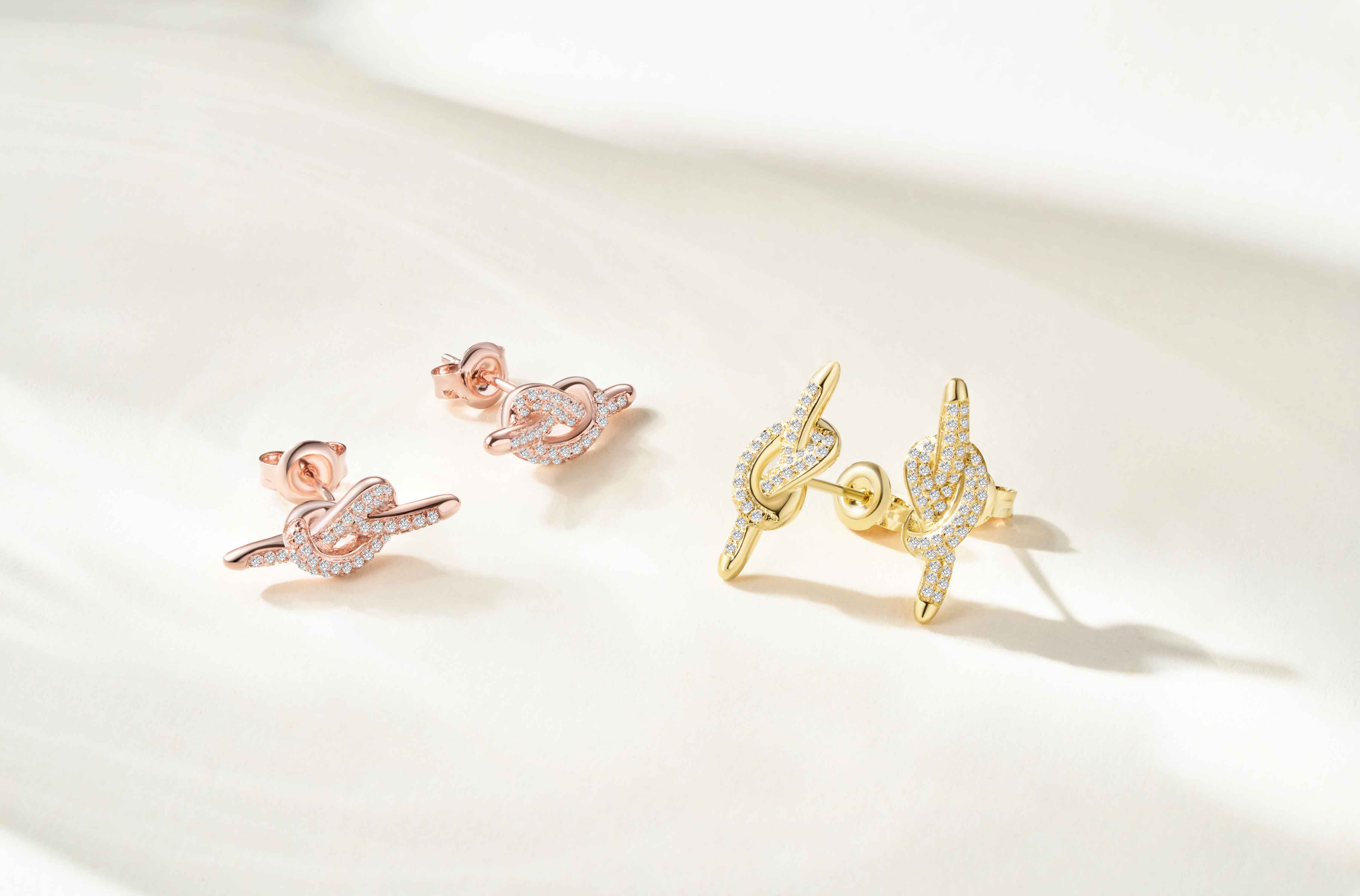 KNOT Alone Ear Studs Full Selection